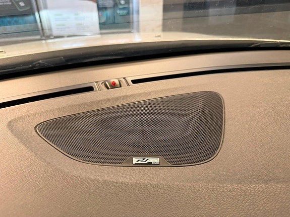 Volvo V60 19 of 23