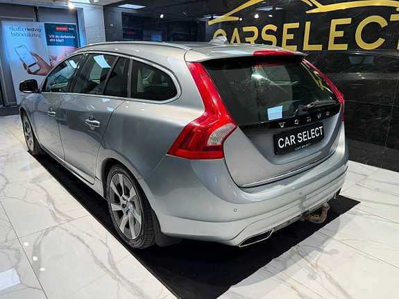 Volvo V60 3 of 23