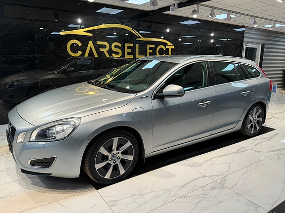 Volvo V60 2 of 23