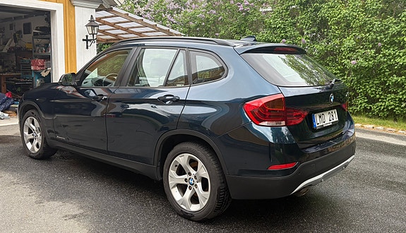 BMW X1 3 of 8