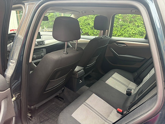 BMW X1 8 of 8