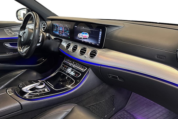 Mercedes-Benz E250 11 of 25