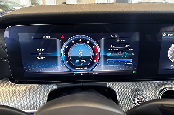 Mercedes-Benz E250 18 of 25