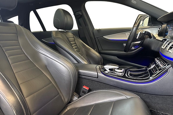 Mercedes-Benz E250 12 of 25