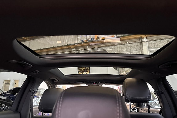 Mercedes-Benz E250 24 of 25