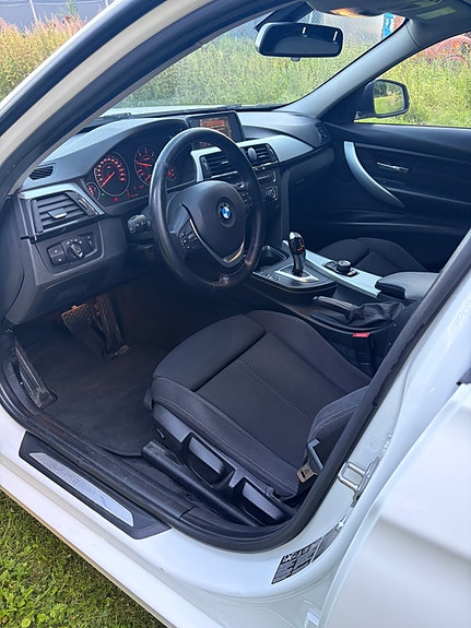 BMW 320d 8 of 9