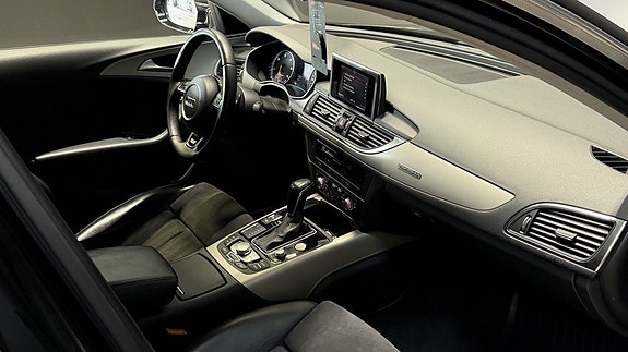 Audi A6 allroad 23 of 26