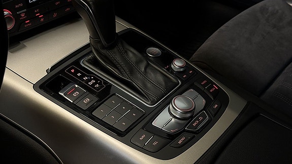 Audi A6 allroad 17 of 26