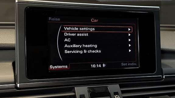 Audi A6 allroad 22 of 26
