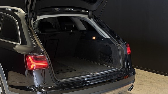 Audi A6 allroad 26 of 26