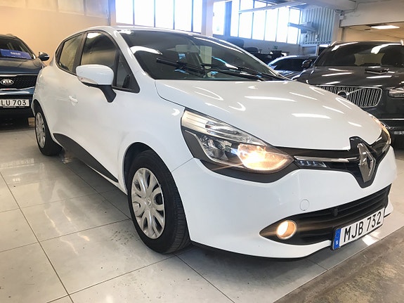 Renault Clio 2 of 17
