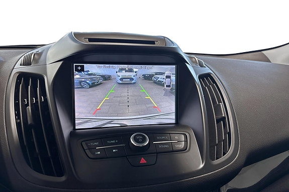 Ford Kuga 10 of 12