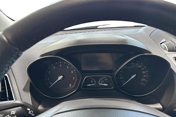 Ford Kuga 5 of 12
