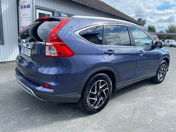 Honda CR-V 3 of 7