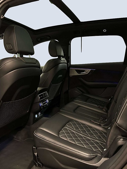 Audi Q7 17 of 23