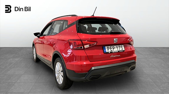 Seat Arona 3 of 12