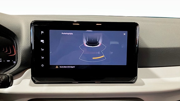 Seat Arona 9 of 12
