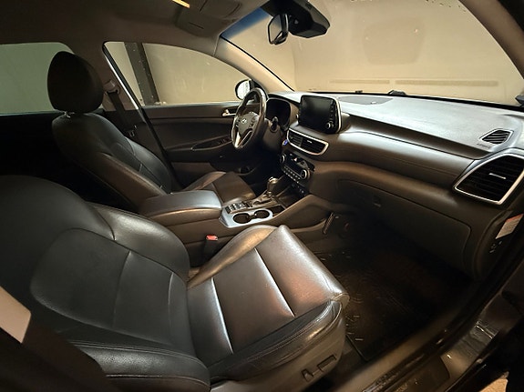 Hyundai Tucson 12 of 21