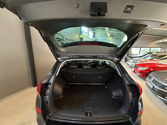 Hyundai Tucson 15 of 21