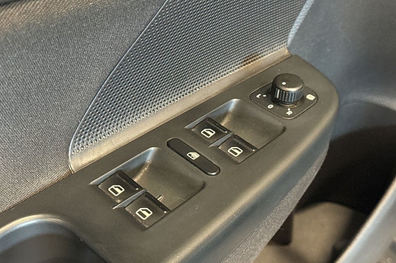 Volkswagen Golf I 19 of 20