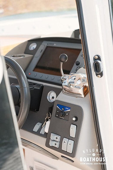 Nimbus 365 Coupe | Volvo Penta D6-370 29 of 30