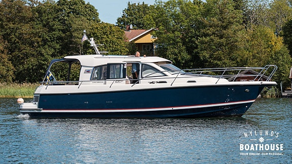 Nimbus 365 Coupe | Volvo Penta D6-370 9 of 30