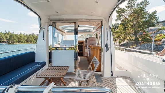 Nimbus 365 Coupe | Volvo Penta D6-370 20 of 30