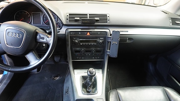 Audi A4 4 of 7