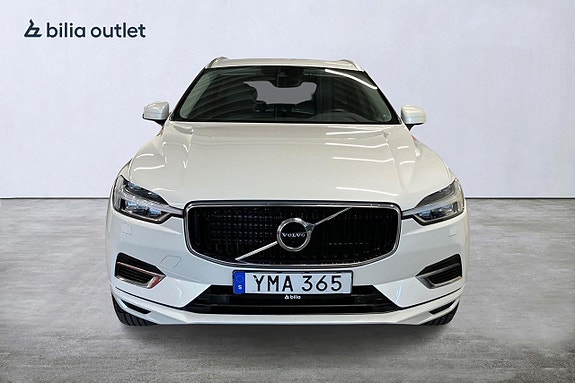 Volvo XC60 8 of 30