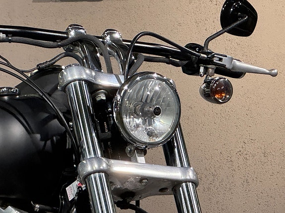 Harley-Davidson DYNA STREET BOB FXDBI 7 of 7