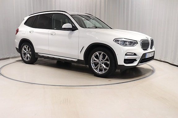 BMW X3 3 of 11