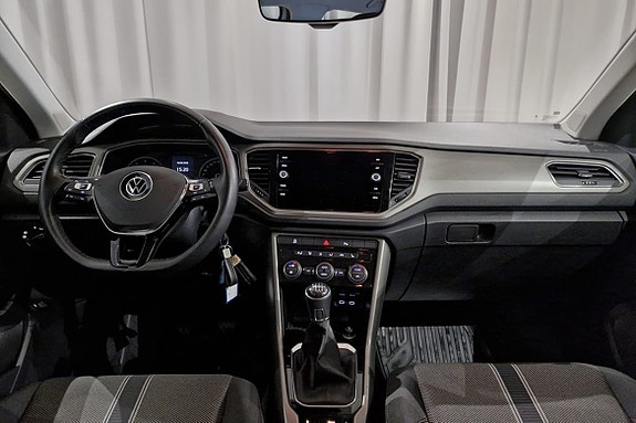 Volkswagen T-Roc 5 of 11