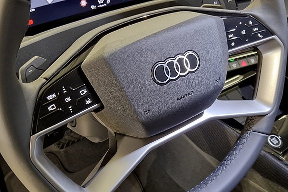 Audi Q3 11 of 17