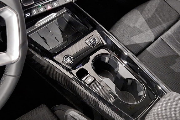 Audi Q3 15 of 17