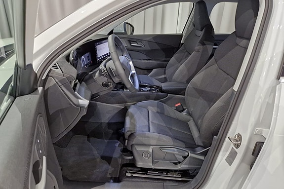 Audi Q3 8 of 17