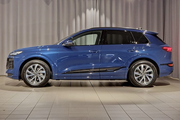 Audi Q6 e-tron 2 of 21