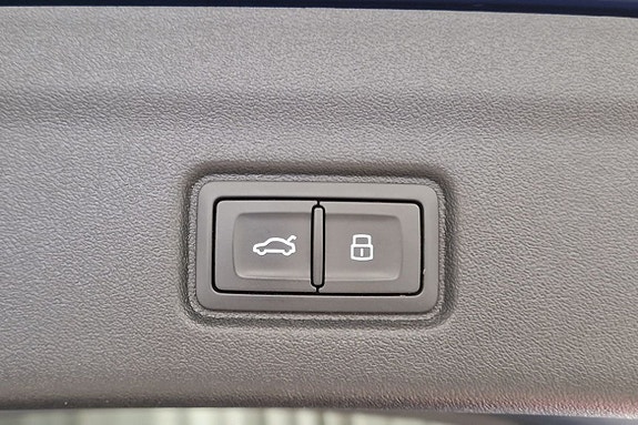 Audi Q6 e-tron 6 of 21