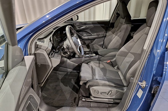 Audi Q6 e-tron 7 of 21