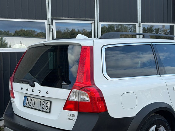 Volvo XC70 5 of 15