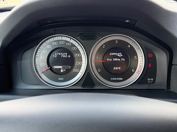Volvo XC70 15 of 15