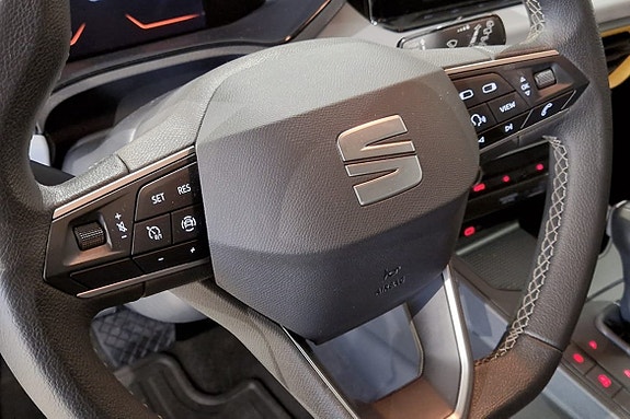 Seat Ibiza 8 of 13