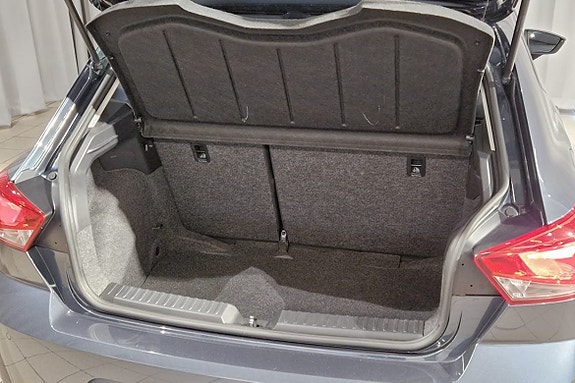 Seat Ibiza 5 of 13