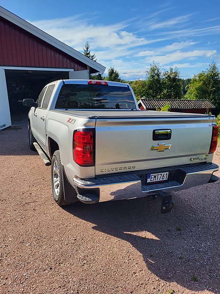 Chevrolet Silverado 1500 4 of 8