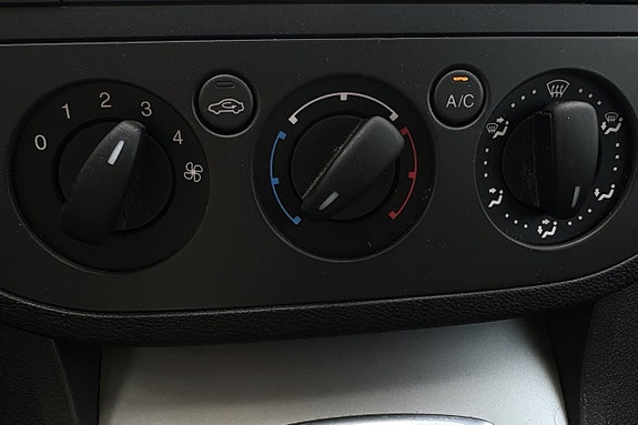 Ford C-Max 18 of 20