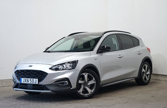 Ford Focus 2 of 12
