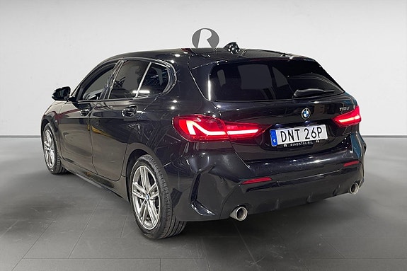 BMW 118d 5 of 17