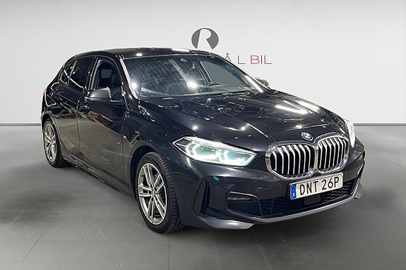 BMW 118d 9 of 17