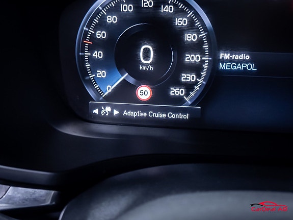 Volvo V60 Cross Country 21 of 29