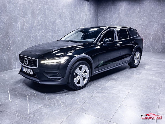Volvo V60 Cross Country 3 of 29