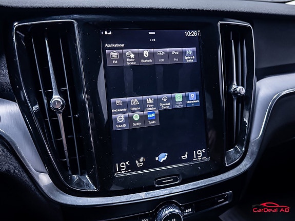 Volvo V60 Cross Country 25 of 29